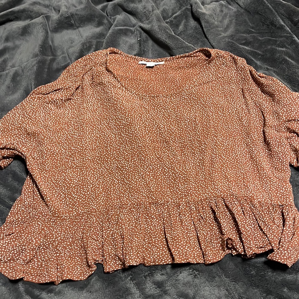 Size small O’Neil top